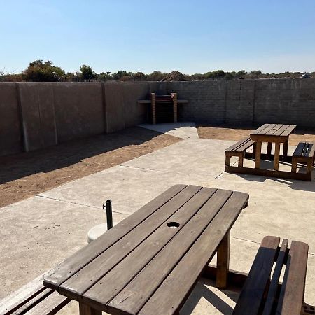 Elephant House, 2 Bedroom House, Next To Pilanesberg And Sun City Mogwase Exterior foto
