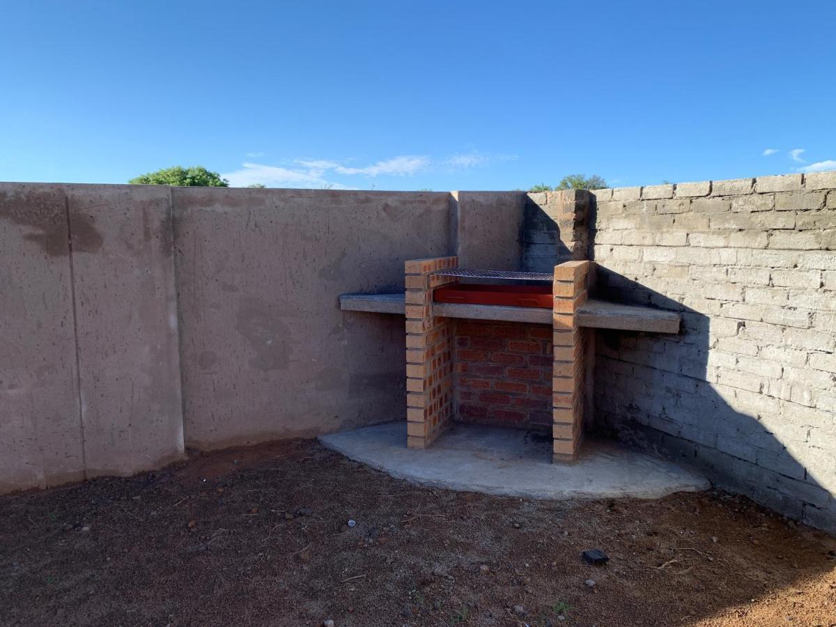 Elephant House, 2 Bedroom House, Next To Pilanesberg And Sun City Mogwase Exterior foto