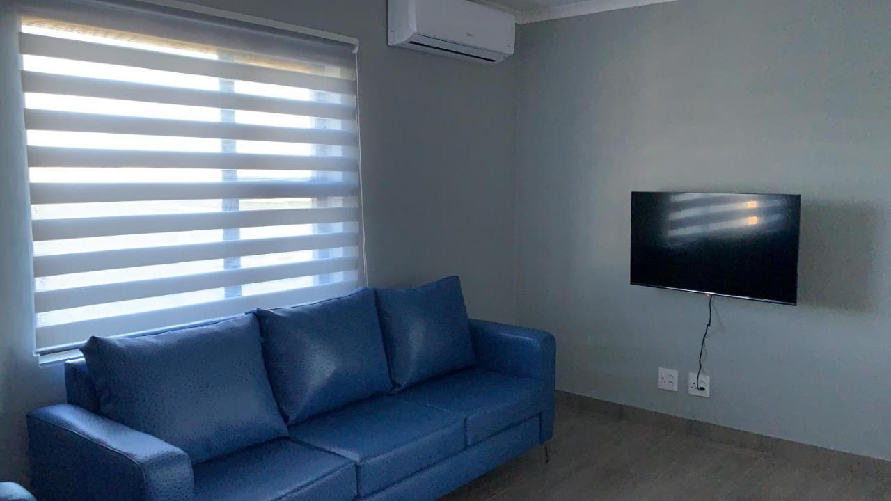 Elephant House, 2 Bedroom House, Next To Pilanesberg And Sun City Mogwase Exterior foto