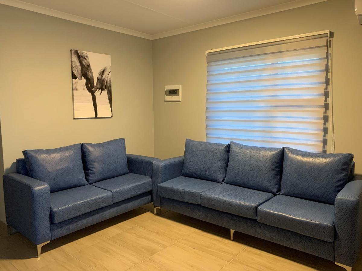 Elephant House, 2 Bedroom House, Next To Pilanesberg And Sun City Mogwase Exterior foto