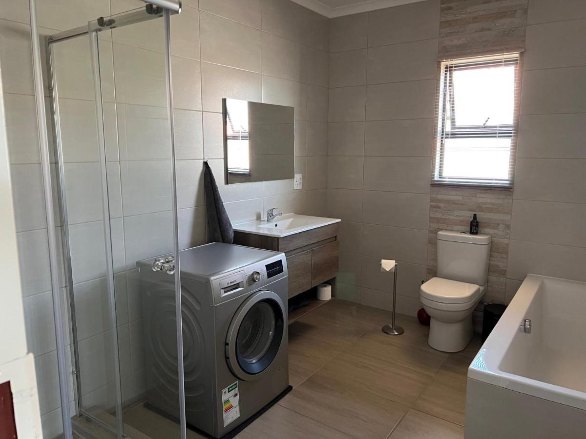 Elephant House, 2 Bedroom House, Next To Pilanesberg And Sun City Mogwase Exterior foto