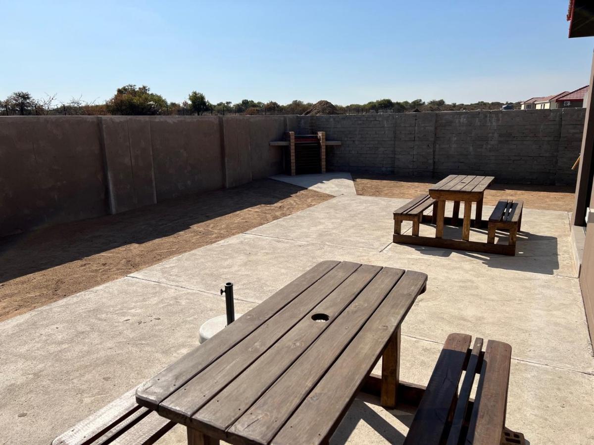 Elephant House, 2 Bedroom House, Next To Pilanesberg And Sun City Mogwase Exterior foto